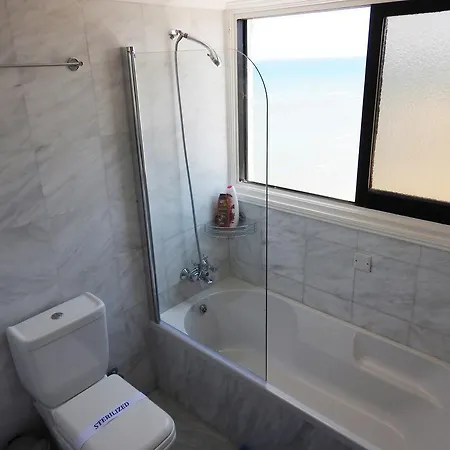 Lazuli Beachfront Penthouse 504 Lárnaka